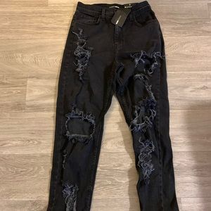 Fashion Nova Driving Me Crazy Boyfriend Jeans